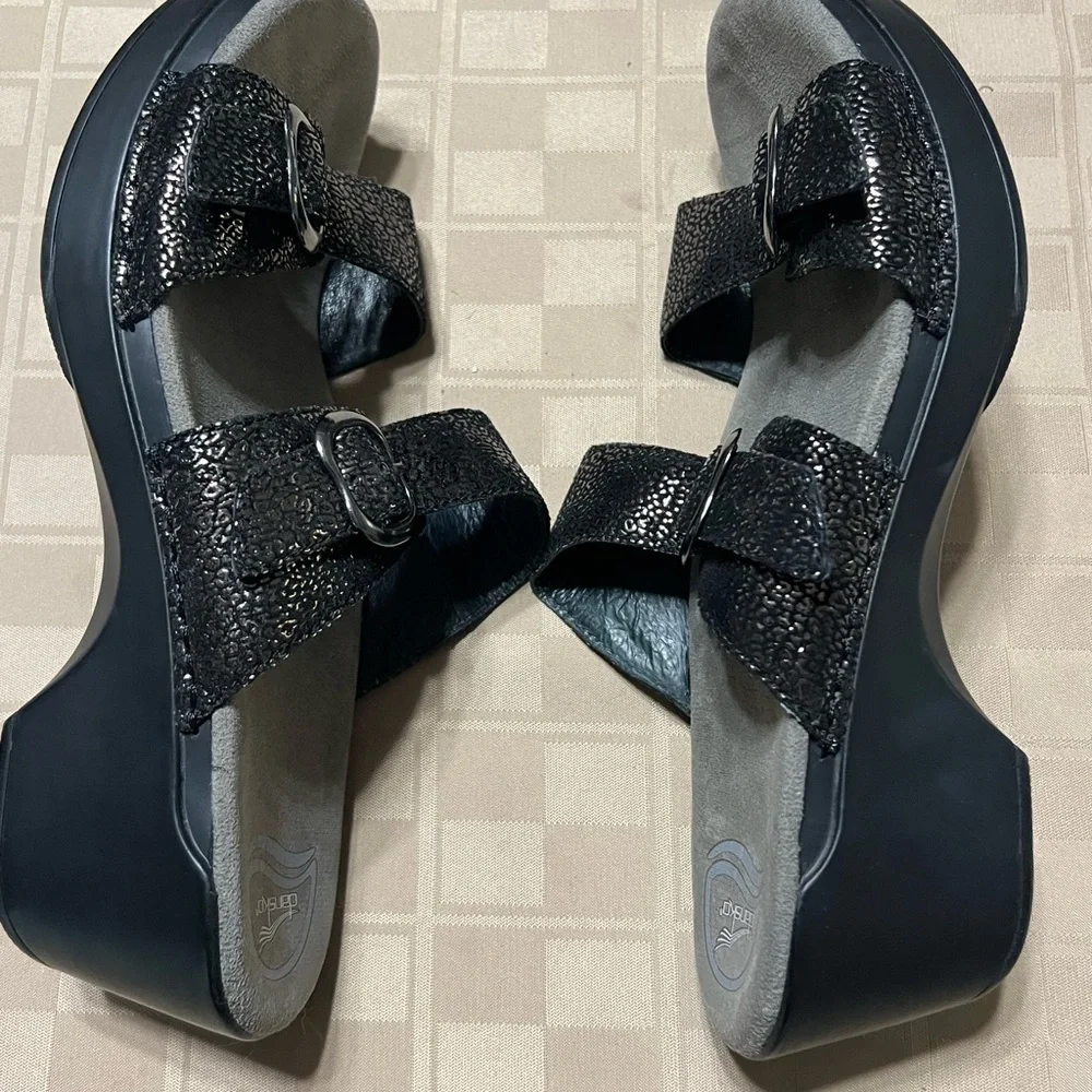 Dansko Sophie EUR 42 Slide Sandal 11.5 - 12M Metallic Leather 2 Strap Adjustable